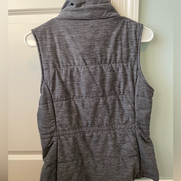 North Face Vest - Picture 4 of 6